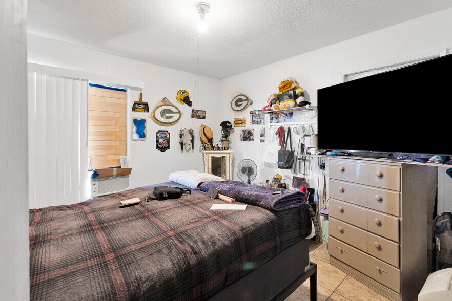 More Photos Of 14720 Main St, Hesperia Office For Sale