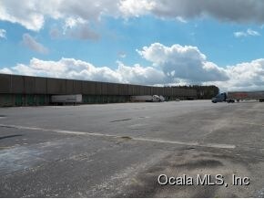 More Photos Of 6045 SE 83rd St, Ocala Distribution For Lease