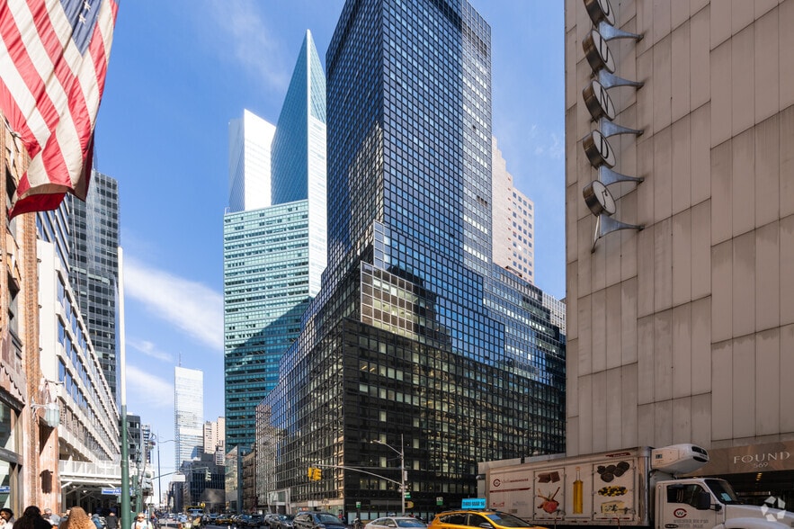 More Photos Of 575 Lexington Ave, New York Office For Sale