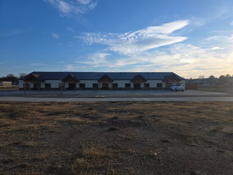 More Photos Of 5300 S Zero St, Fort Smith Storefront Retail Office For Sale