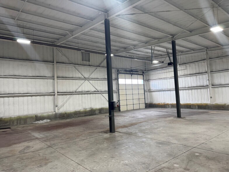 More Photos Of 2715 North Mule Ranch Cir, Corinne Warehouse For Sale