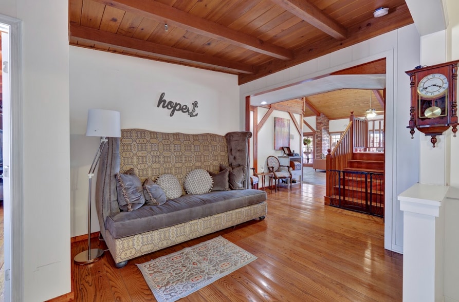 More Photos Of 1625 N Cherry Cir, Mesa Assisted Living For Sale