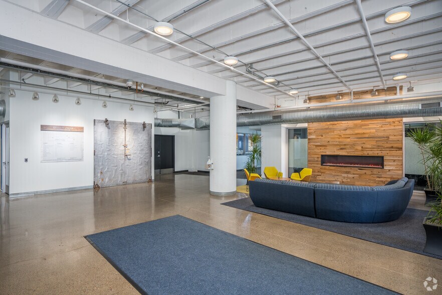 More Photos Of 901 N 3rd St, Minneapolis Loft Creative Space For Lease