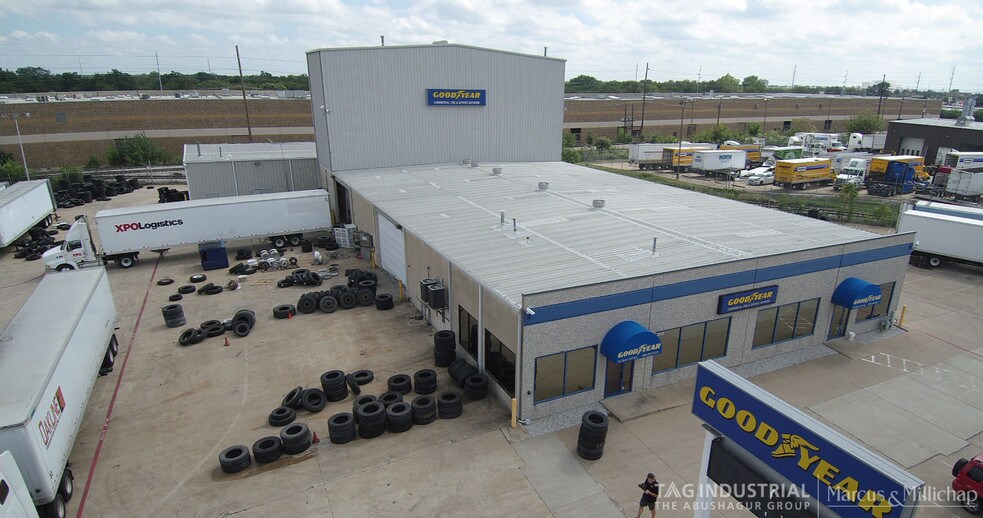 More Photos Of 2820 Market St, Garland Warehouse For Sale