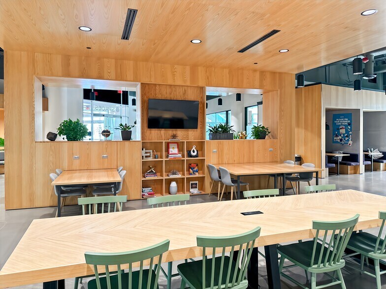 More Photos Of 4343 N Scottsdale Rd, Scottsdale Coworking Space