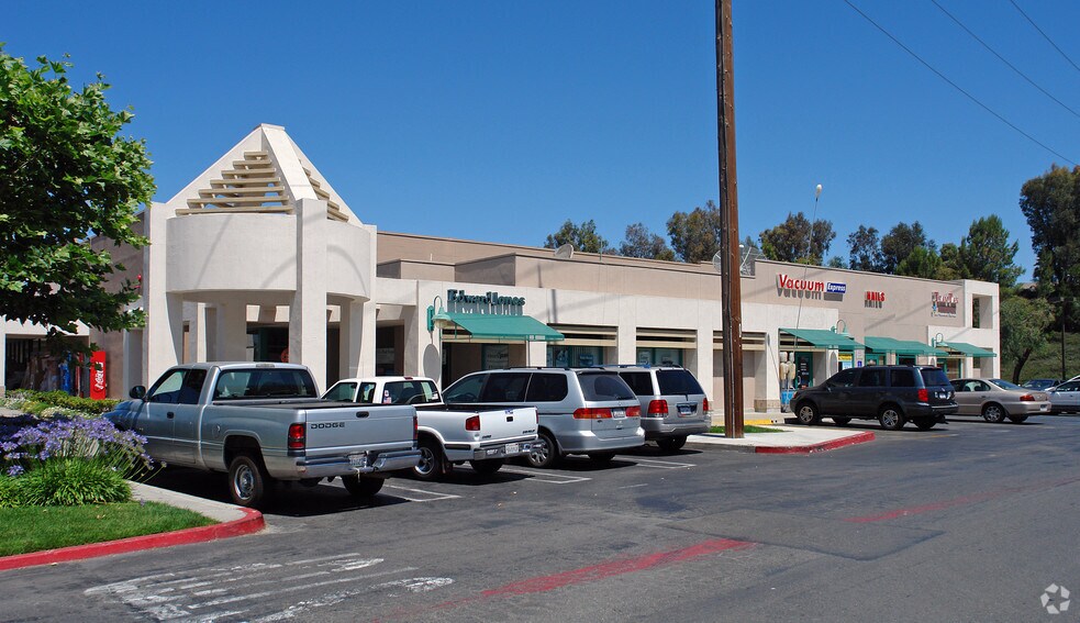 More Photos Of 30250-30690 Rancho California Rd, Temecula Unknown For Lease