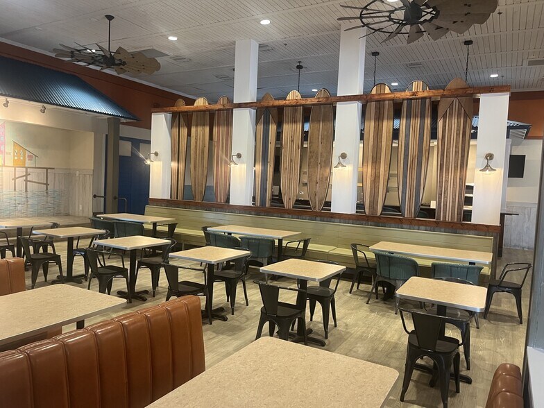 More Photos Of 22703 Perdido Beach Blvd, Orange Beach Restaurant For Lease