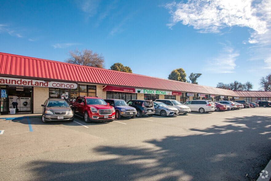 More Photos Of 5302-5320 Monterey Hwy, San Jose Storefront For Sale
