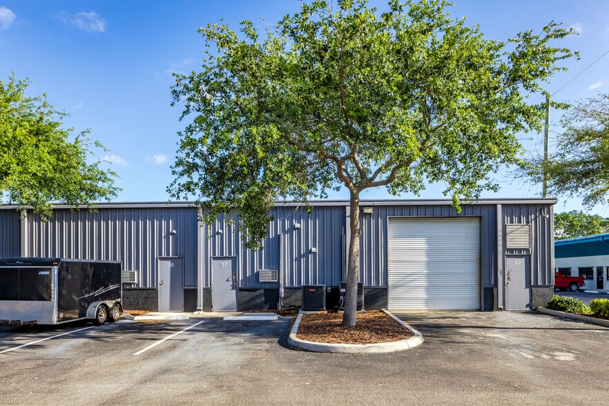 More Photos Of 6557 Garden Rd, Riviera Beach Unknown For Lease