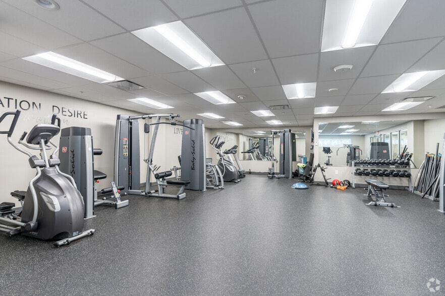 More Photos Of 65 E Elizabeth Ave, Bethlehem Medical For Lease