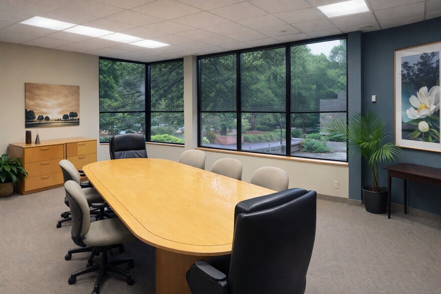 More Photos Of 33 Rock Hill Rd, Bala Cynwyd Office For Sale