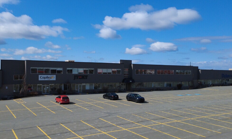 More Photos Of 155 Chain Lake Dr, Halifax Storefront Retail Office For Lease