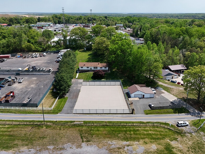 Primary Photo Of 11403 Red Lion Rd, White Marsh Contractor Storage Yard For Lease