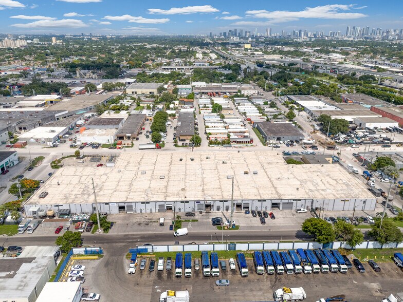 More Photos Of 4201-4250 NW 37th Ct, Miami Warehouse For Lease