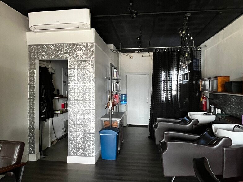 More Photos Of 3023 Central Ave, Saint Petersburg Storefront Retail Office For Sale