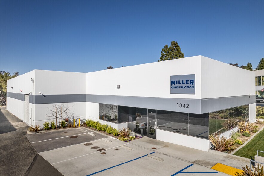 More Photos Of 1046 Calle Recodo, San Clemente Research And Development For Sale