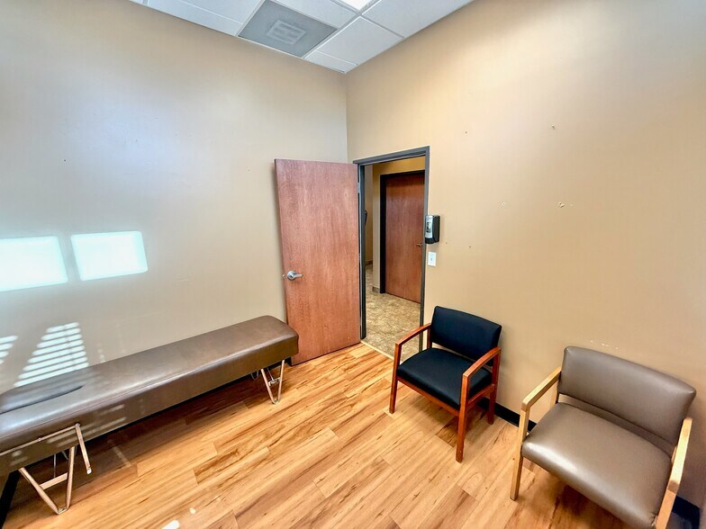 More Photos Of 13943 N 91st Ave, Peoria Medical For Lease