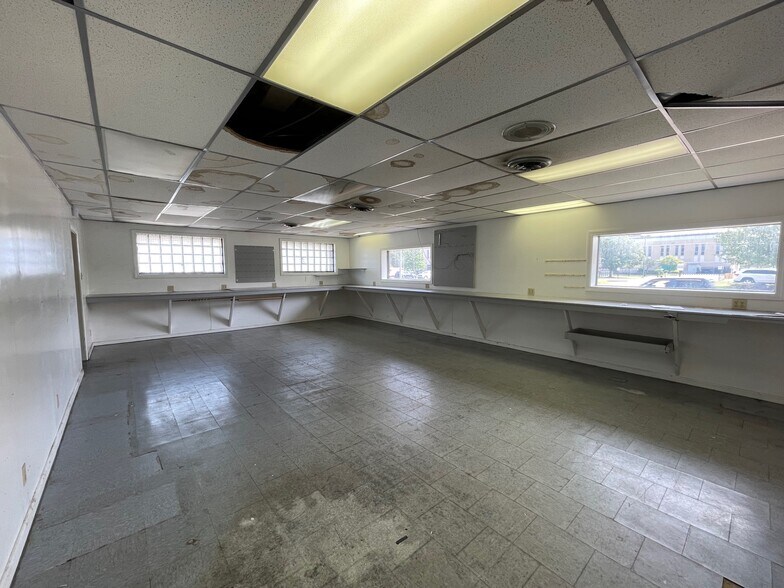 More Photos Of 407 High Ave SW, Canton Warehouse For Sale