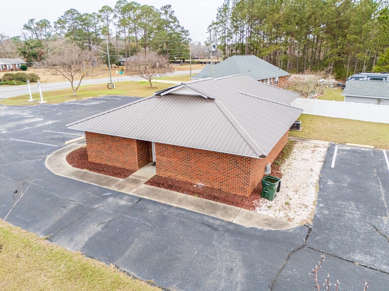 More Photos Of 706 W Barnard St, Glennville Medical For Sale