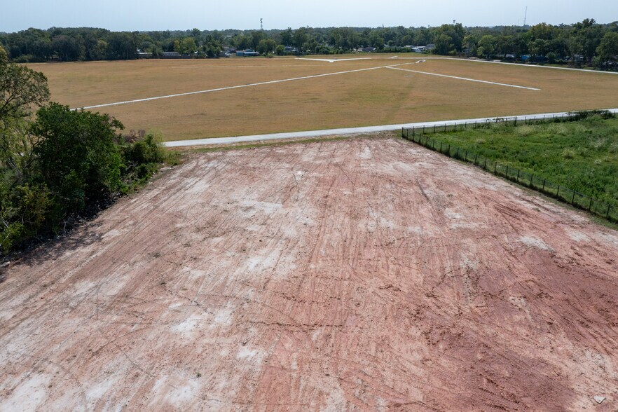 More Photos Of 11324 Eastex fwy, Houston Land For Sale