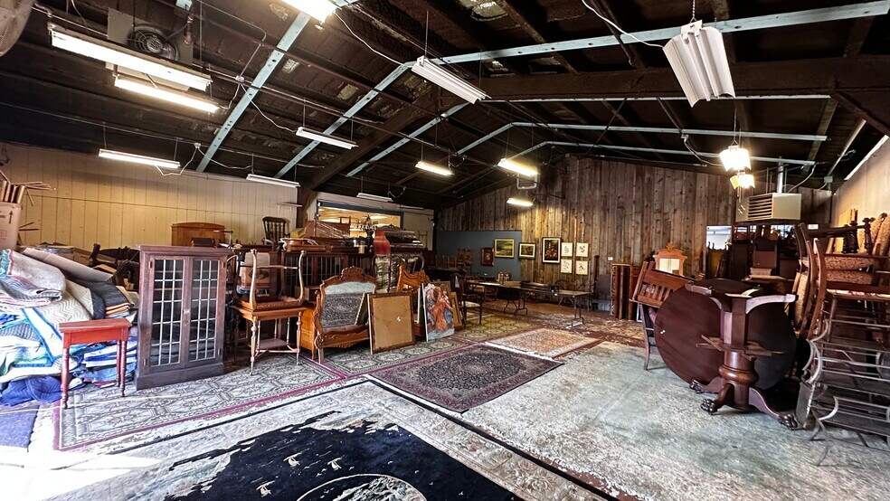 More Photos Of 723 Rt 57, Stewartsville Industrial For Sale