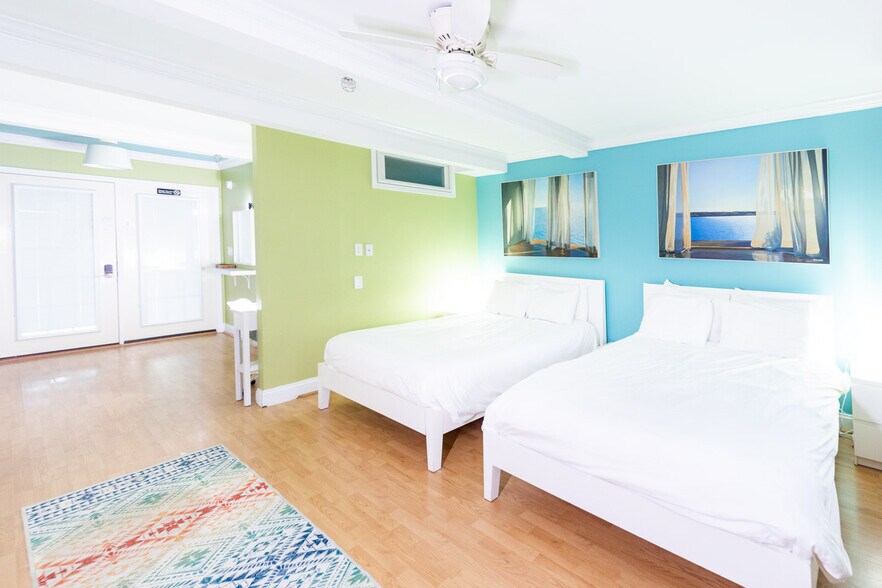 More Photos Of 34 6th St, Rehoboth Beach Hospitality For Sale