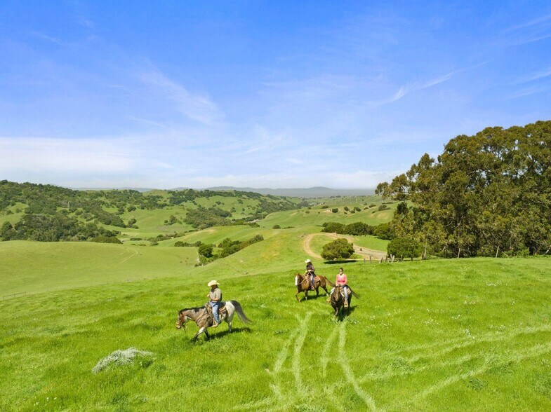 More Photos Of 1230 Christie Rd, Martinez Land For Sale