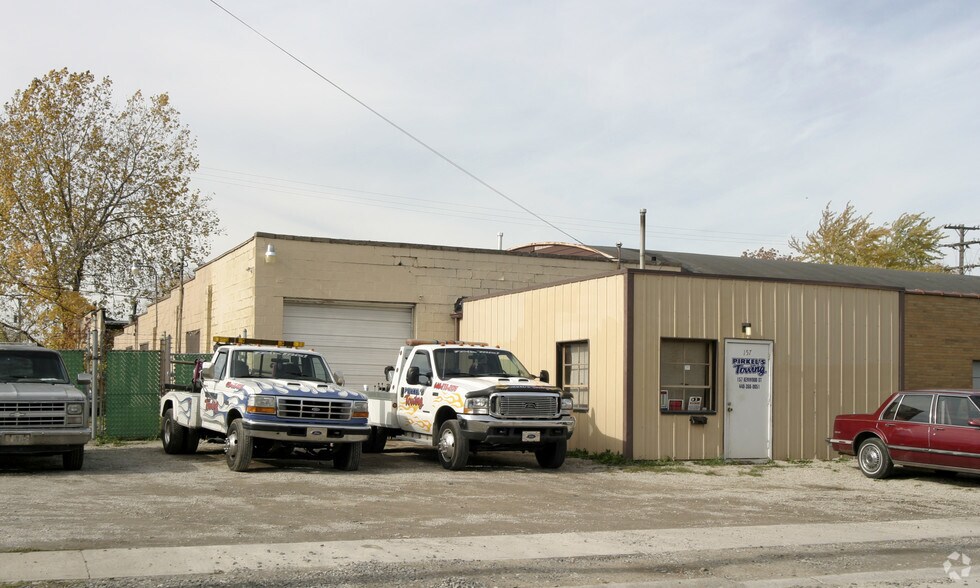 More Photos Of , Elyria Unknown For Sale