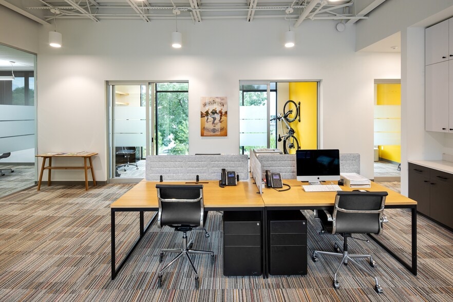 More Photos Of 20 Artful Way, Asheville Apartments For Lease