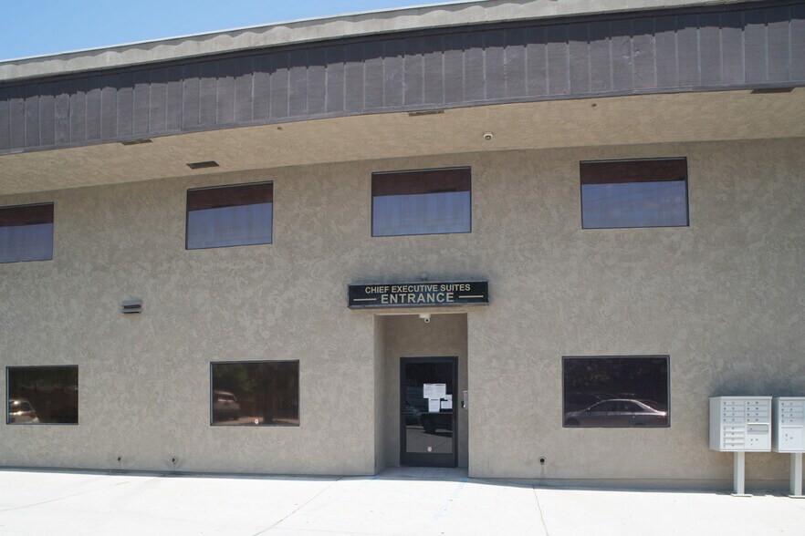 More Photos Of 1344 W 6th St, Corona Office For Sale