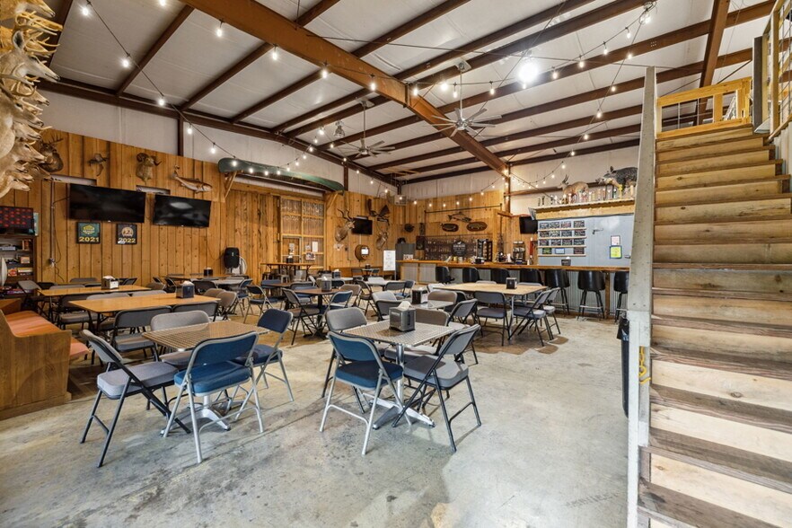 More Photos Of 2965 Tennessee 28, Jamestown Winery Vineyard For Sale