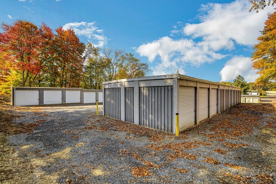 More Photos Of 603 S Erie St, Mercer Self Storage For Sale