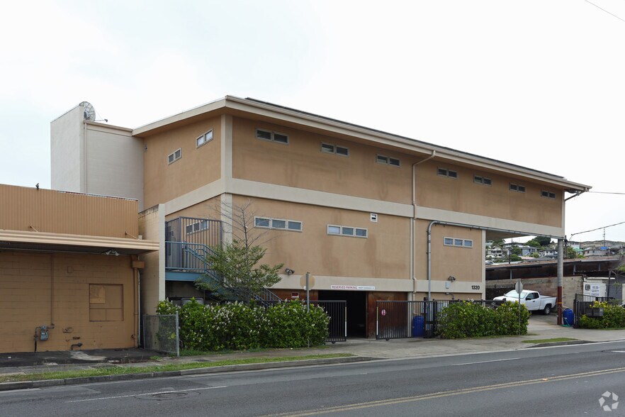More Photos Of 1320 N School St, Honolulu Office For Sale