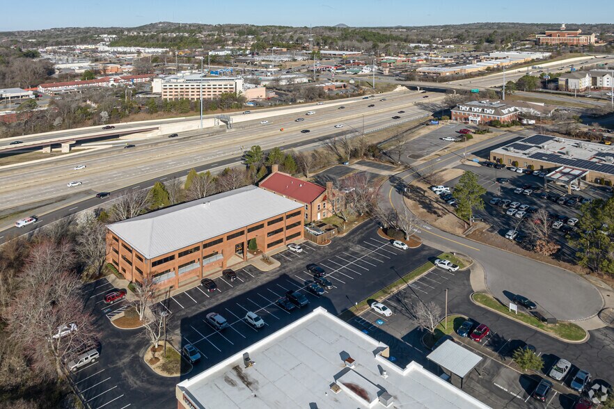More Photos Of 320 Executive Ct, Little Rock Medical For Lease