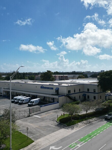 More Photos Of 2250 N Andrews Ave, Pompano Beach Warehouse For Lease
