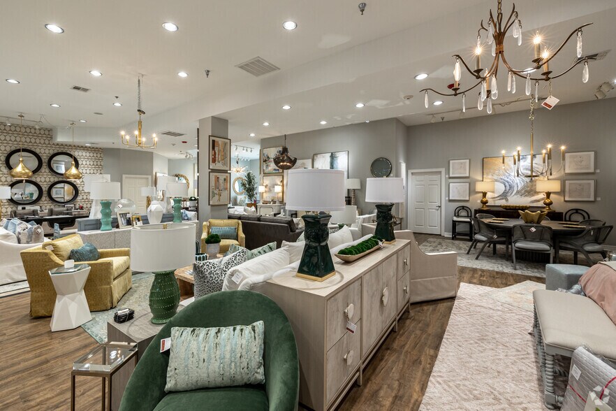 More Photos Of 5212 Village Pky, Rogers Unknown For Lease