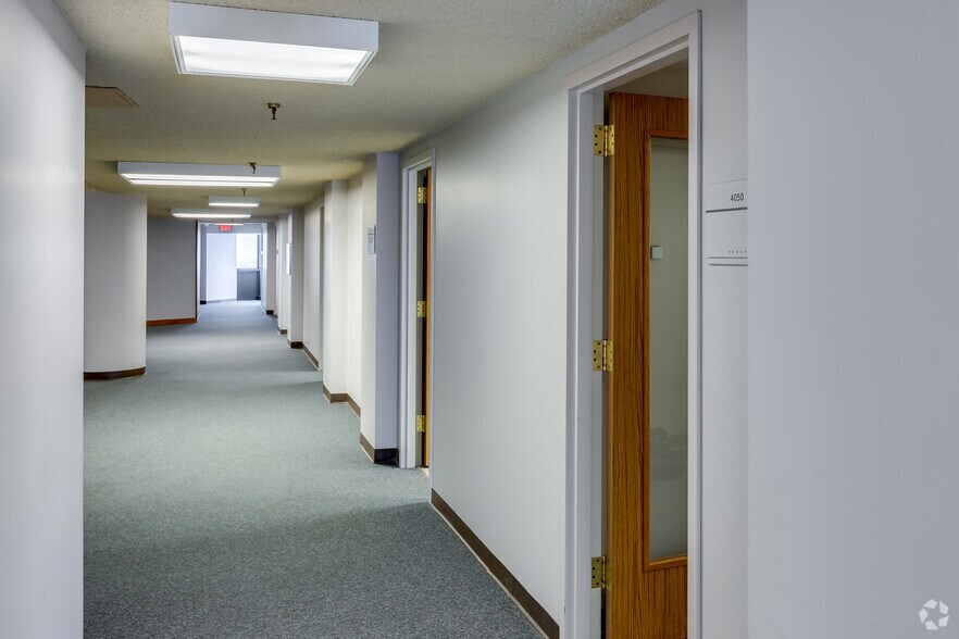 Photo of 40th Floor Ste 60-4050
