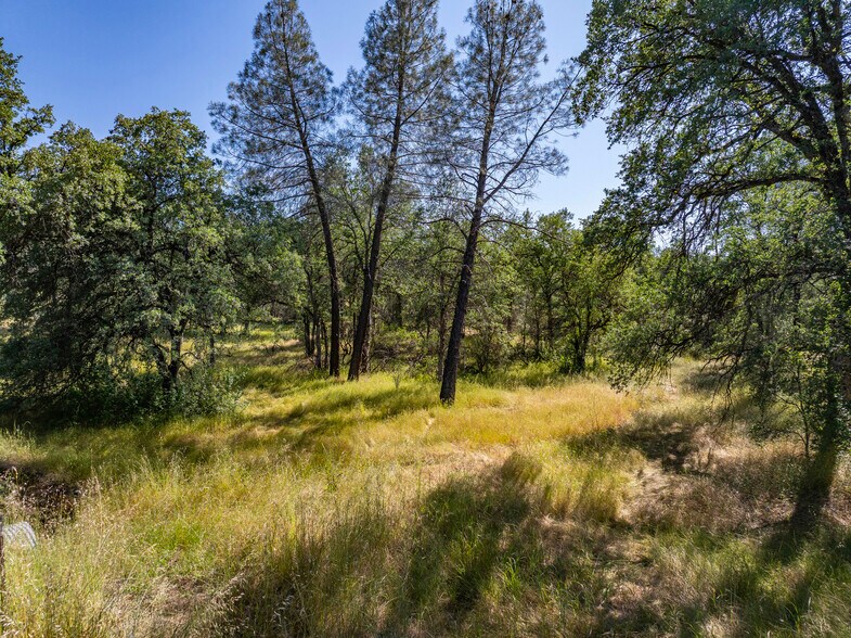More Photos Of 11050 Campers ct, Redding Land For Sale