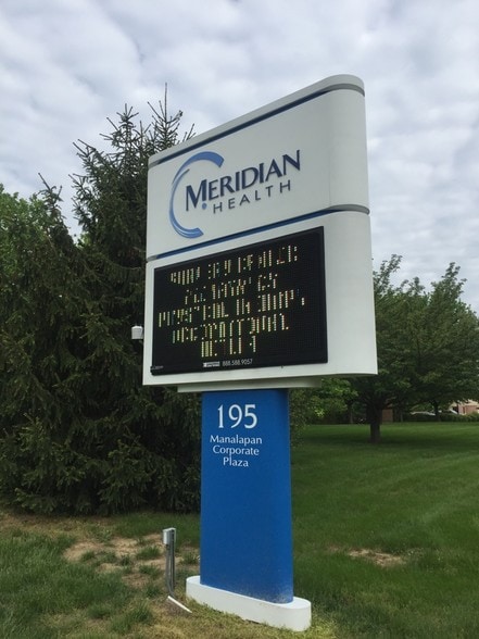 More Photos Of 195 Route 9 S, Manalapan Township Office For Lease