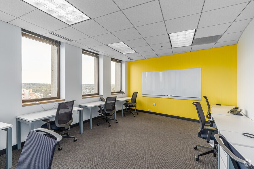 More Photos Of 1000 N West St, Wilmington Coworking Space