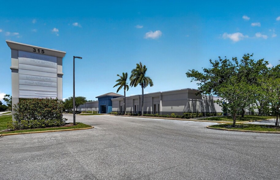 More Photos Of 315 75th St W, Bradenton Medical For Lease