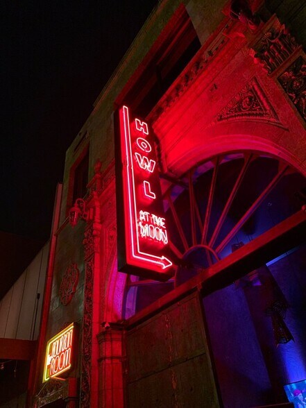 More Photos Of 6356 Hollywood Blvd, Los Angeles Storefront Retail Office For Lease