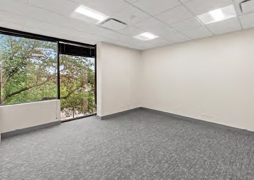 More Photos Of 1901 Babcock Rd, San Antonio Medical For Sale