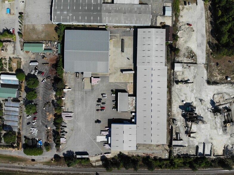 More Photos Of 1079 Woodleys Way, Columbia Warehouse For Lease