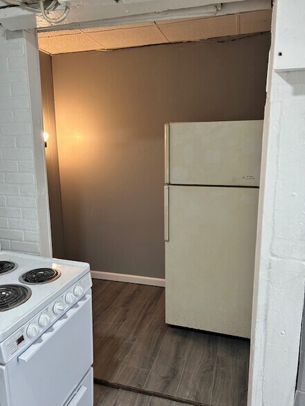 More Photos Of 7444 Lake Ave, Elyria Multifamily For Sale