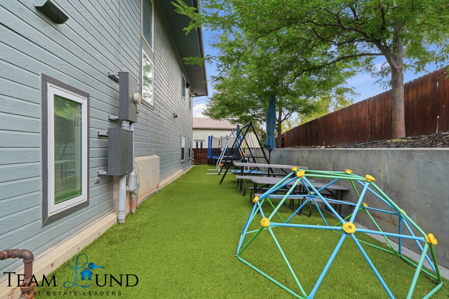More Photos Of 915 S McKinley St, Casper Office Residential For Sale