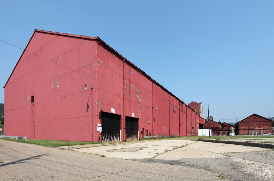 More Photos Of 1001 Main St, Martins Ferry Manufacturing For Lease