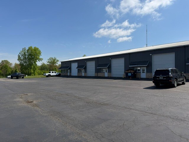 More Photos Of 14625 W Edison Dr, New Lenox Industrial For Lease