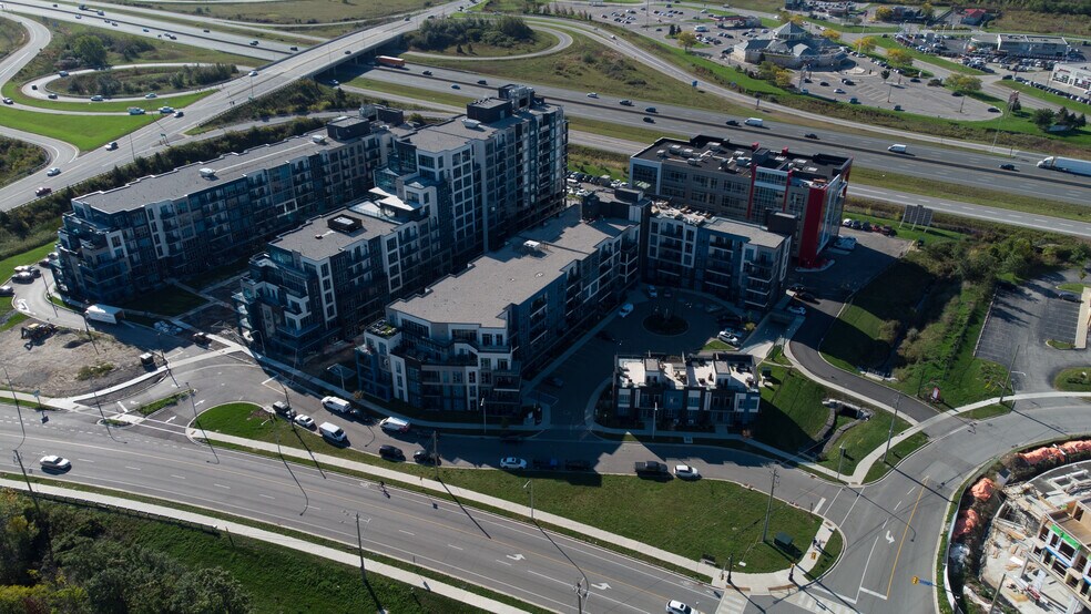 More Photos Of 13 Windward Dr, Grimsby Medical For Lease