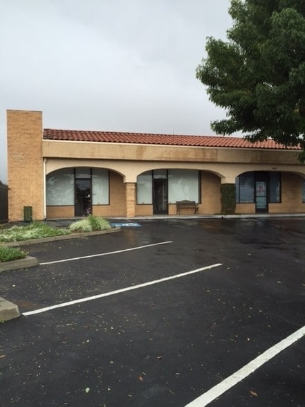 More Photos Of 460 S Stoddard Ave, San Bernardino Office For Sale